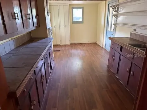 1600 E Lakeview Avenue Eustis FL 32726