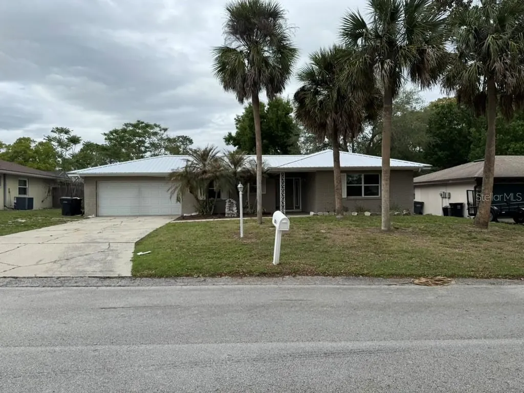 1019 Mockingbird Circle Winter Haven FL 33884