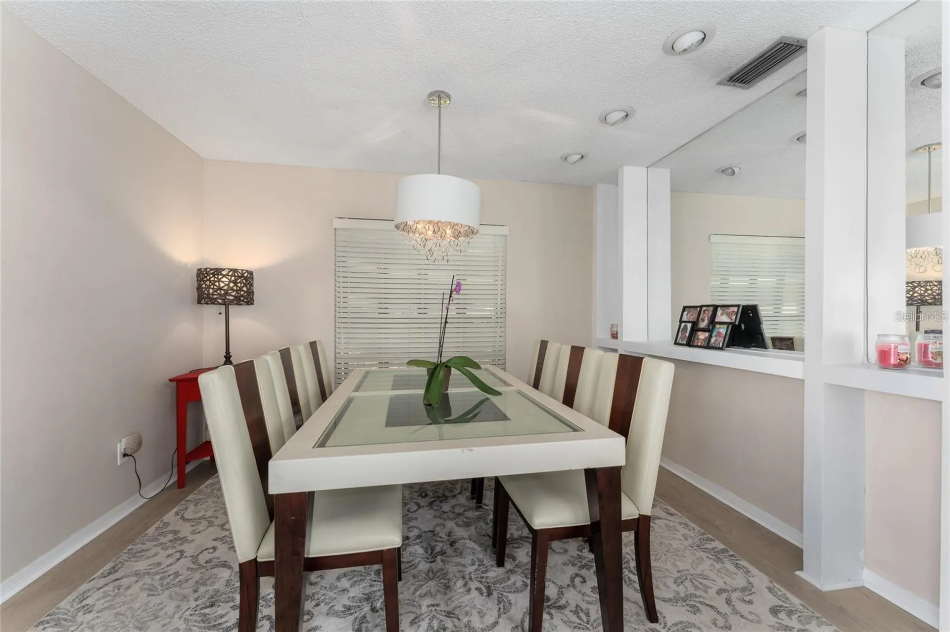 5053 Maui Circle Orlando FL 32808