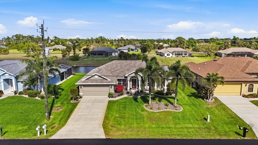 827 Rotonda Circle Rotonda West FL 33947