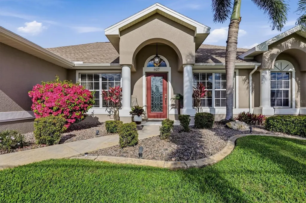 827 Rotonda Circle Rotonda West FL 33947