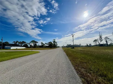 1408 NE 37th Street Cape Coral FL 33909