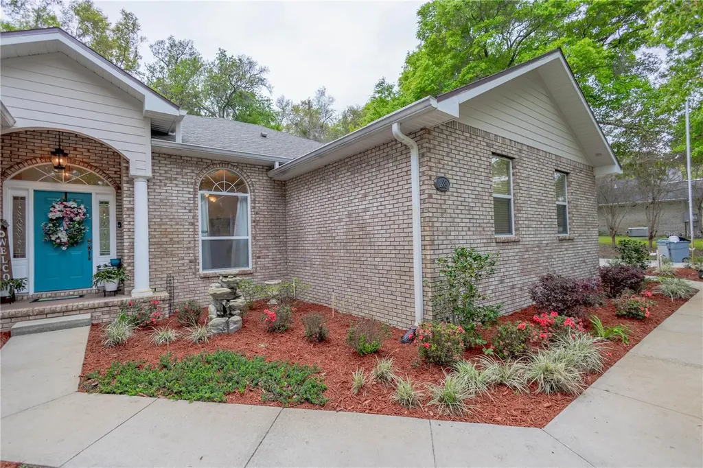 288 SW Inwood Court Lake City FL 32025