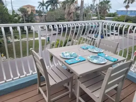 2319 Avenue C Bradenton Beach FL 34217