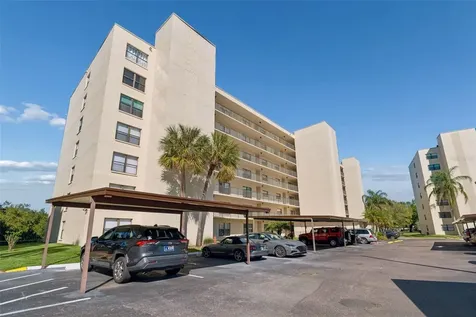 900 Cove Cay Drive Clearwater FL 33760