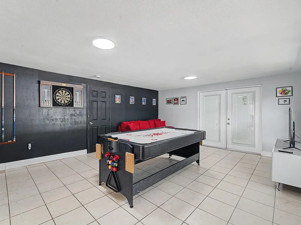 7012 Center Creek Drive Tampa FL 33615