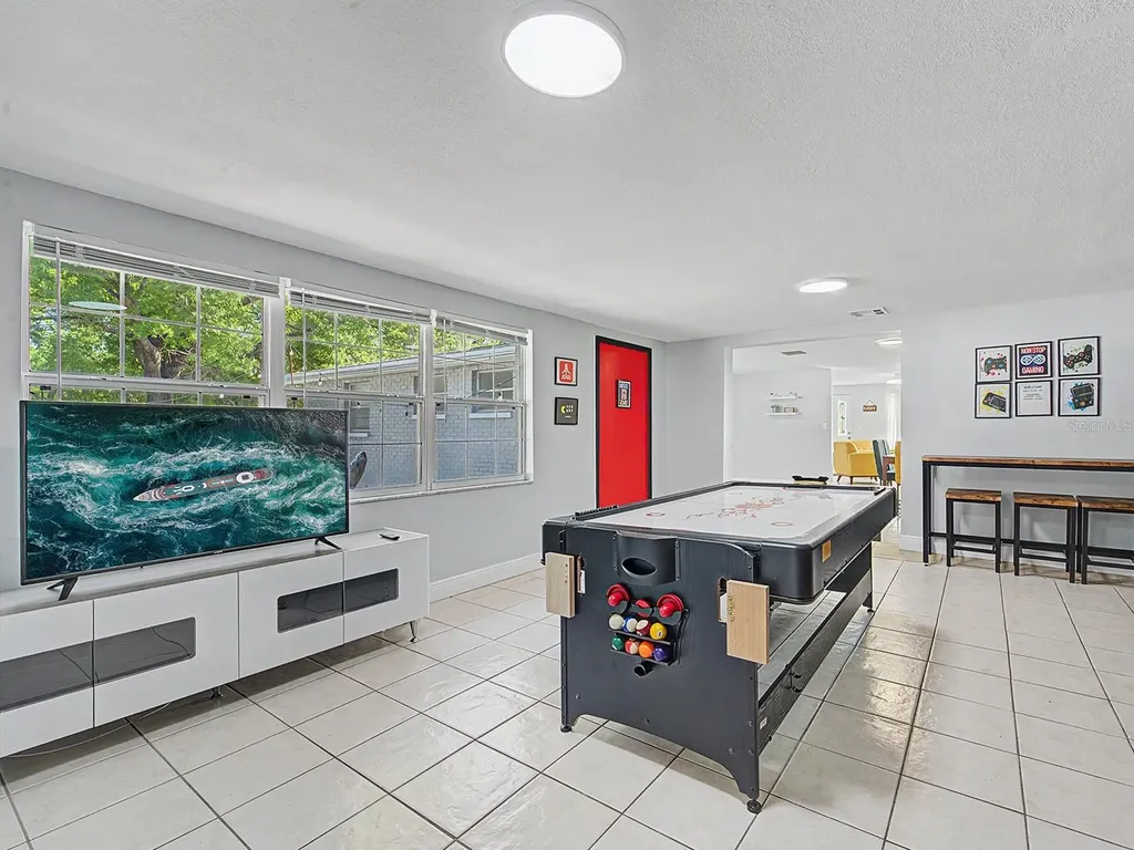 7012 Center Creek Drive Tampa FL 33615