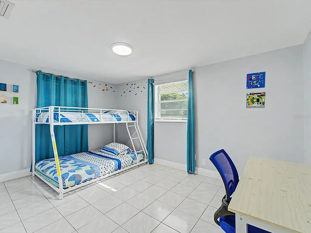 7012 Center Creek Drive Tampa FL 33615
