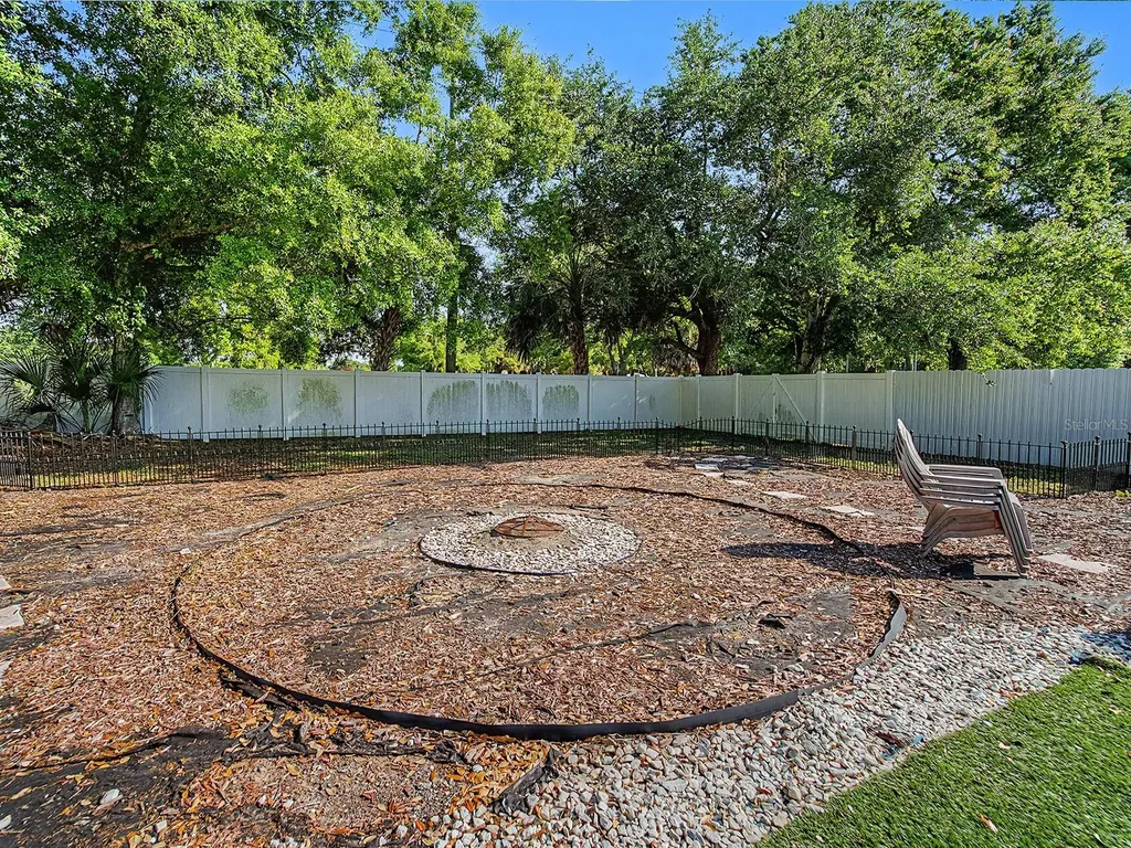 7012 Center Creek Drive Tampa FL 33615
