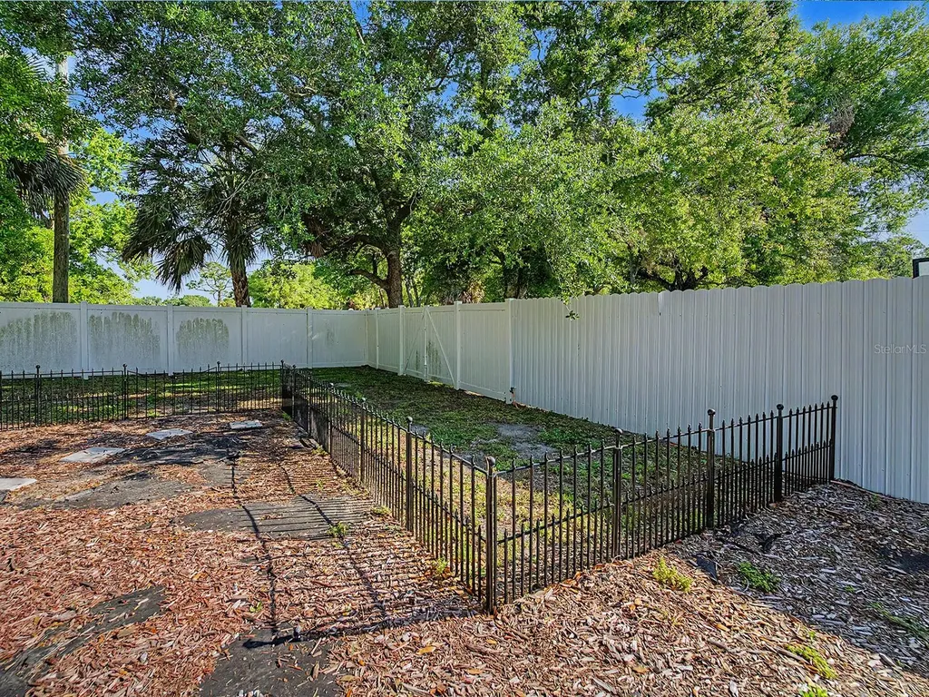 7012 Center Creek Drive Tampa FL 33615