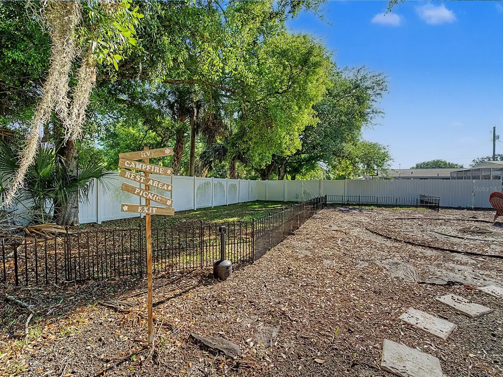 7012 Center Creek Drive Tampa FL 33615