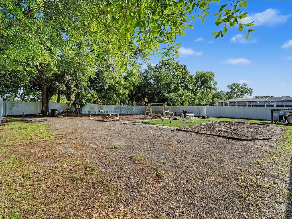 7012 Center Creek Drive Tampa FL 33615