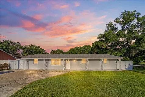 7012 Center Creek Drive Tampa FL 33615