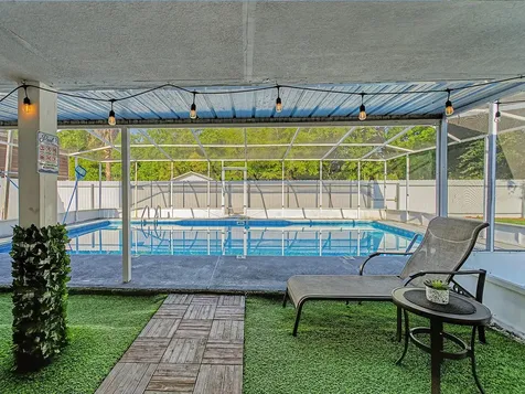 7012 Center Creek Drive Tampa FL 33615