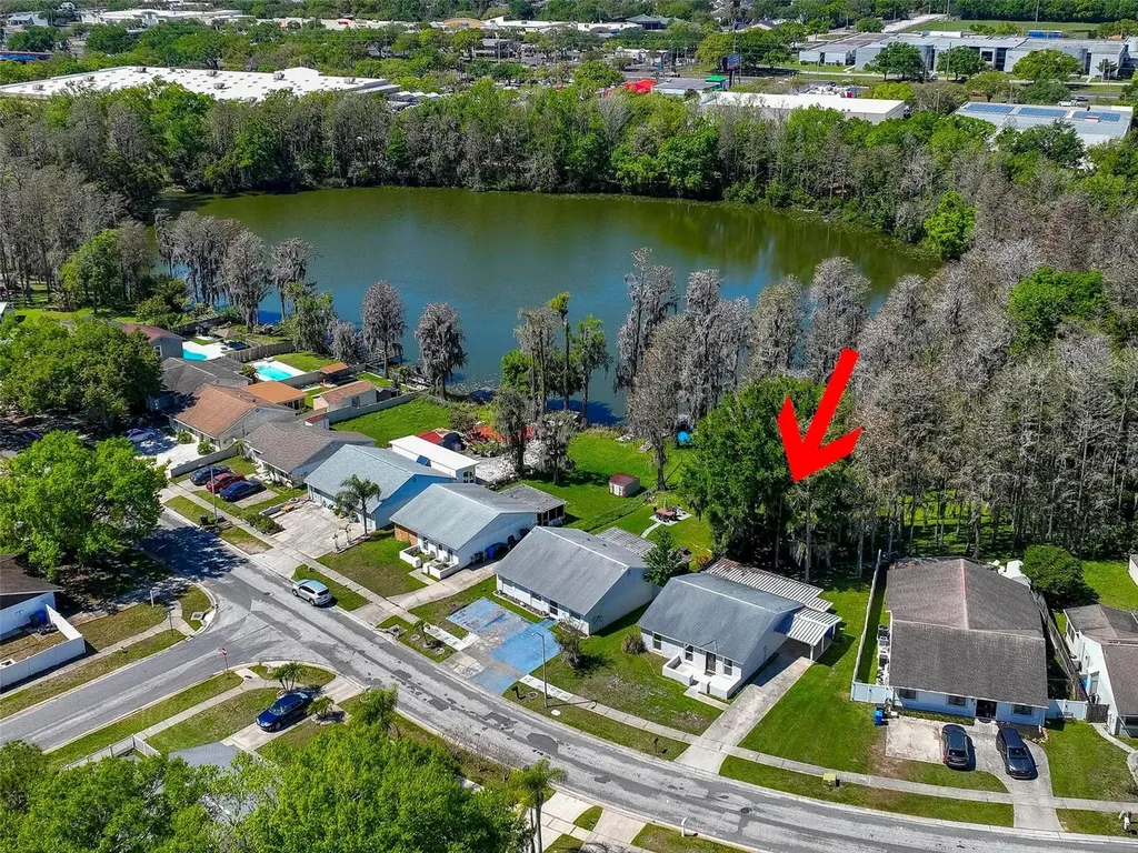 16206 Sagebrush Road Tampa FL 33618
