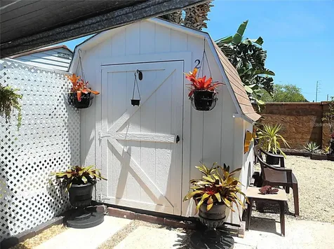 7801 34th Avenue N St Petersburg FL 33710