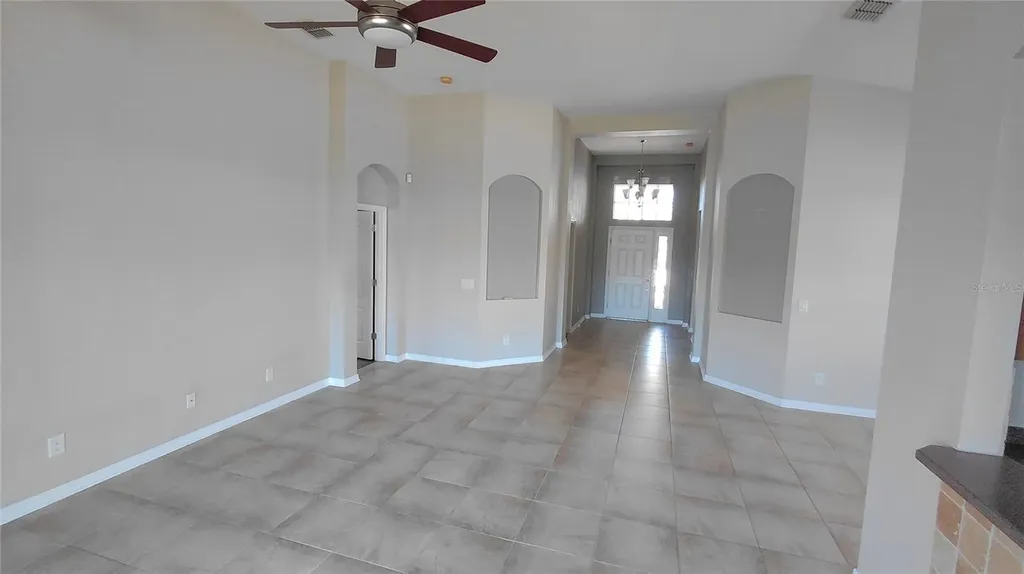 7117 50-th Avenue Circle E Palmetto FL 34221