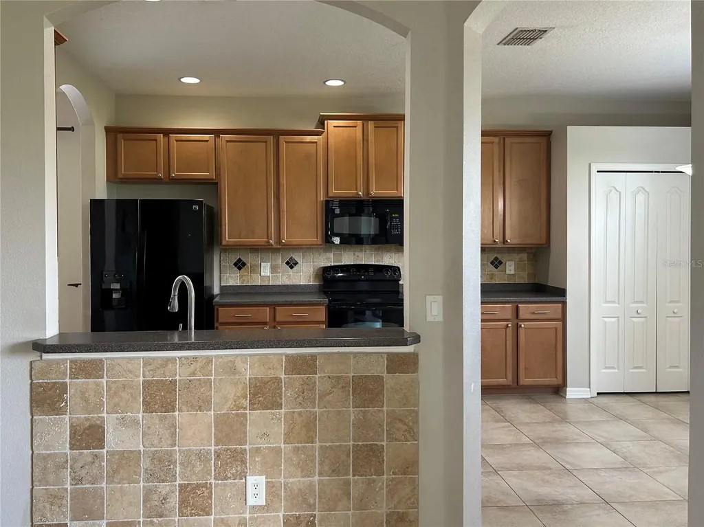 7117 50-th Avenue Circle E Palmetto FL 34221