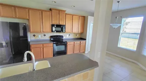 7117 50-th Avenue Circle E Palmetto FL 34221