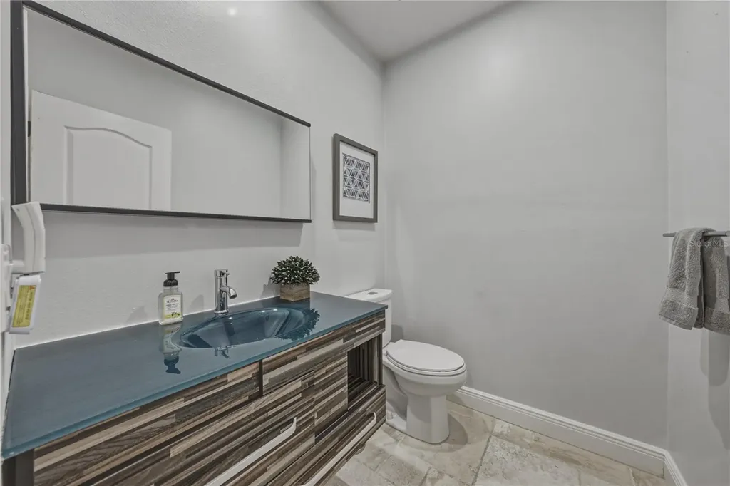 6117 S Russell Street Tampa FL 33611