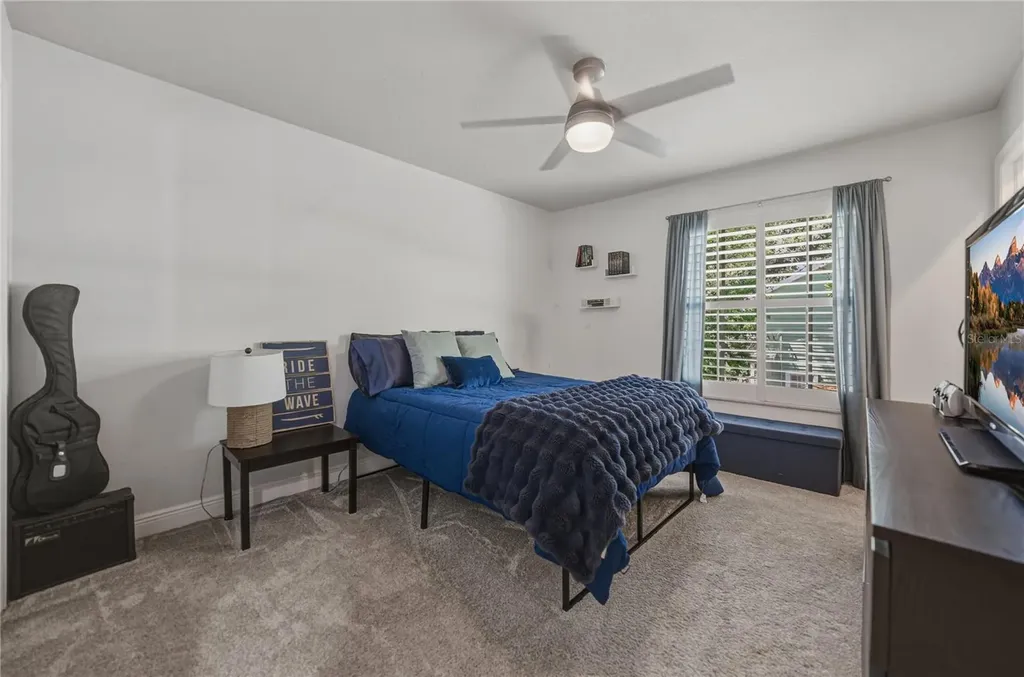 6117 S Russell Street Tampa FL 33611