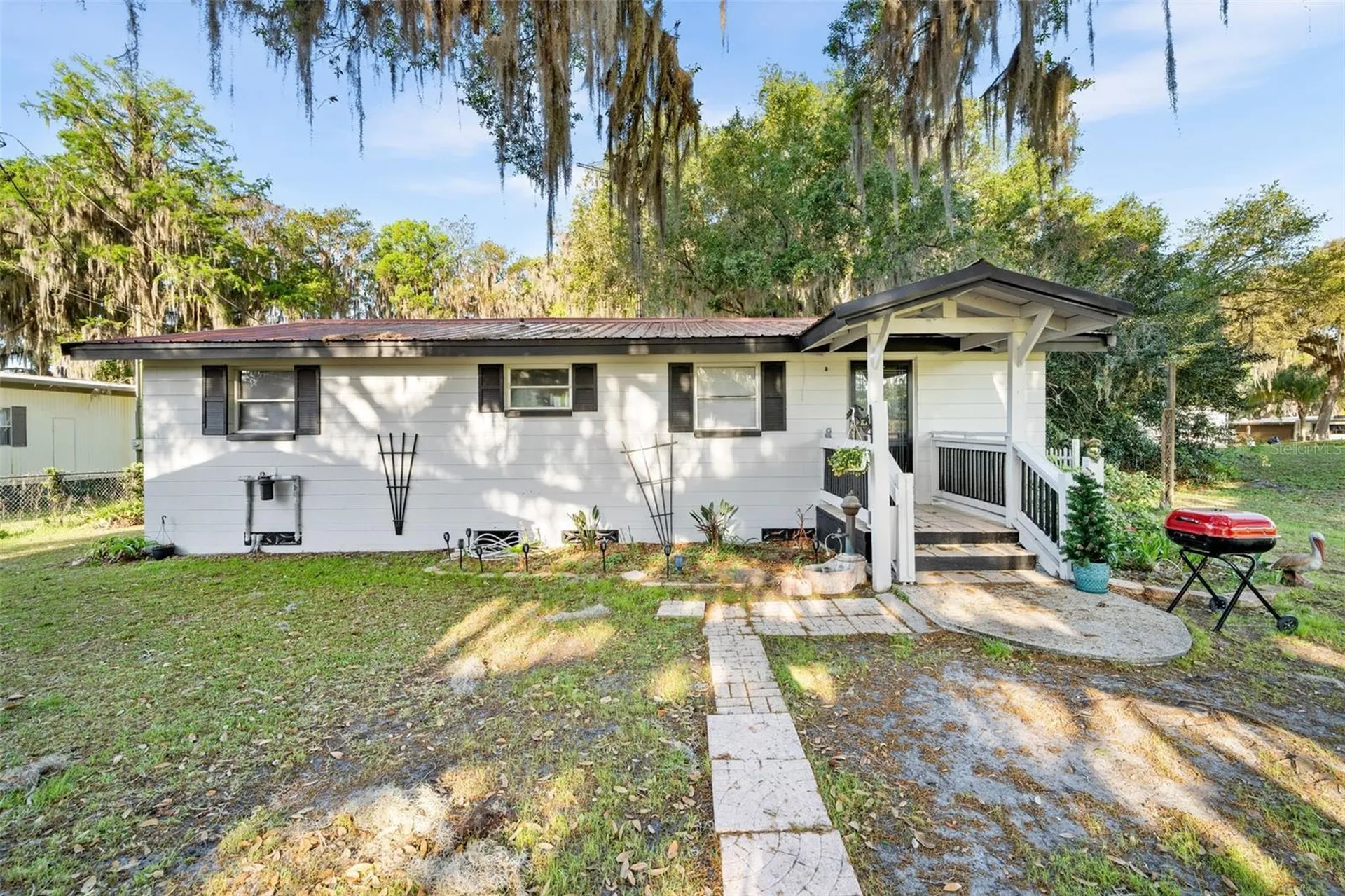 15026 SE Us Highway 301 Hawthorne FL 32640