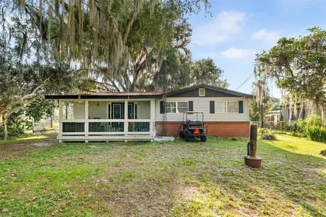 15026 SE Us Highway 301 Hawthorne FL 32640