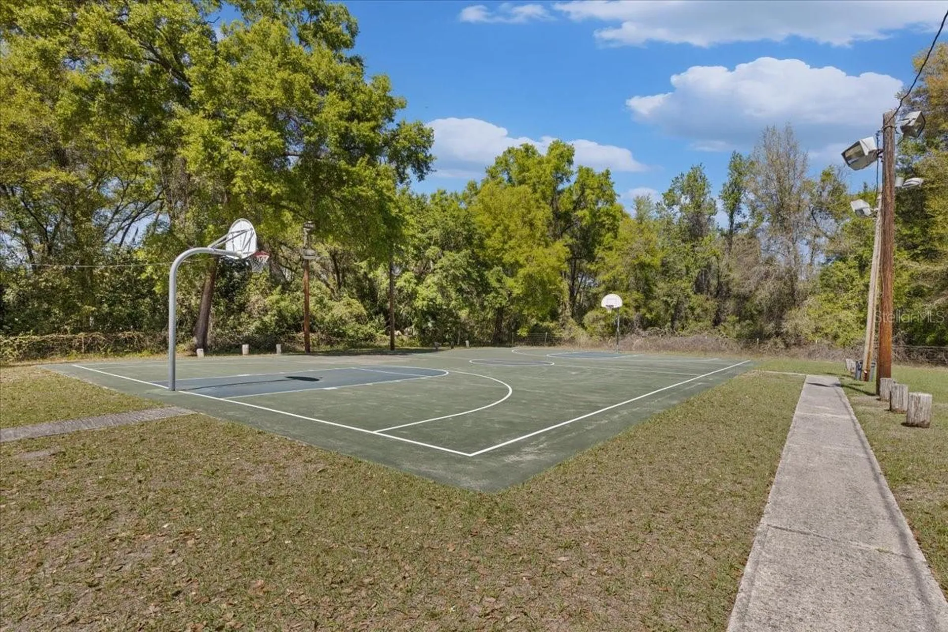606 Wilson Street Wildwood FL 34785