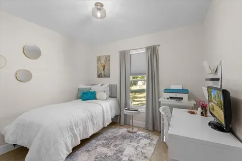 606 Wilson Street Wildwood FL 34785