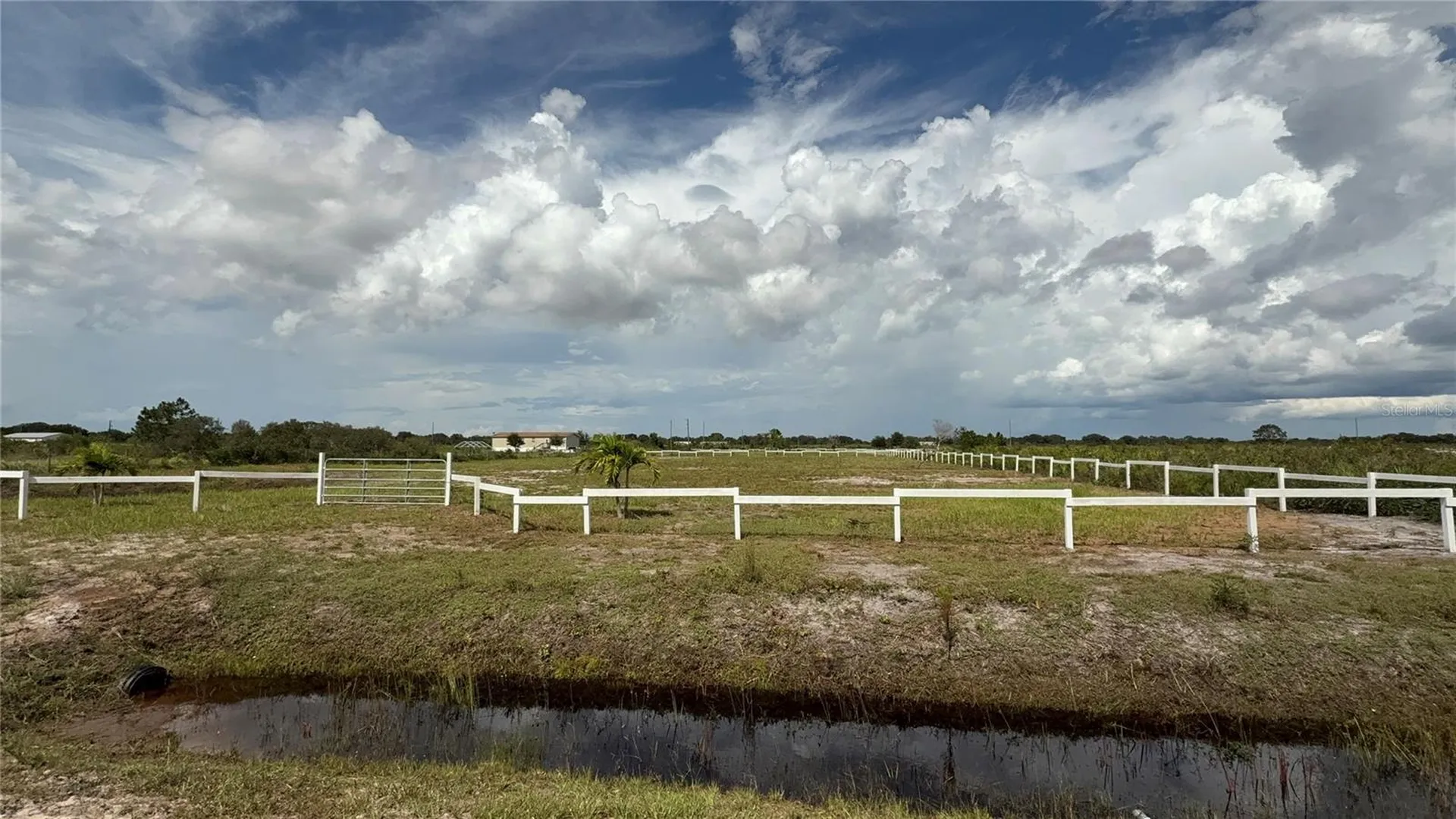 20375 NW 248th Street Okeechobee FL 34972