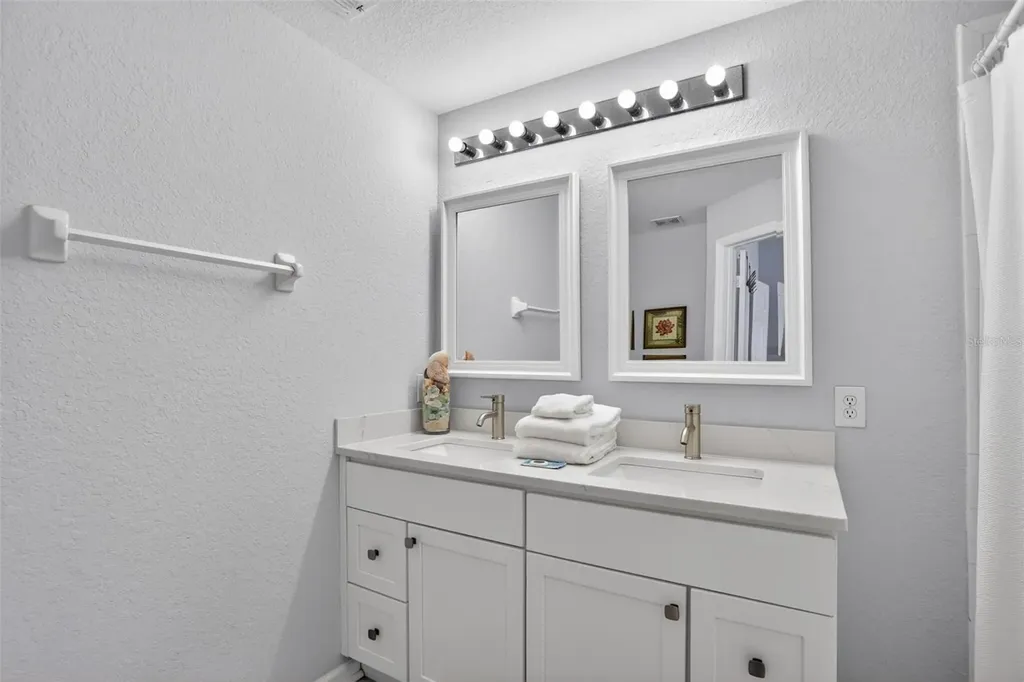 2554 Maneshaw Lane Kissimmee FL 34747