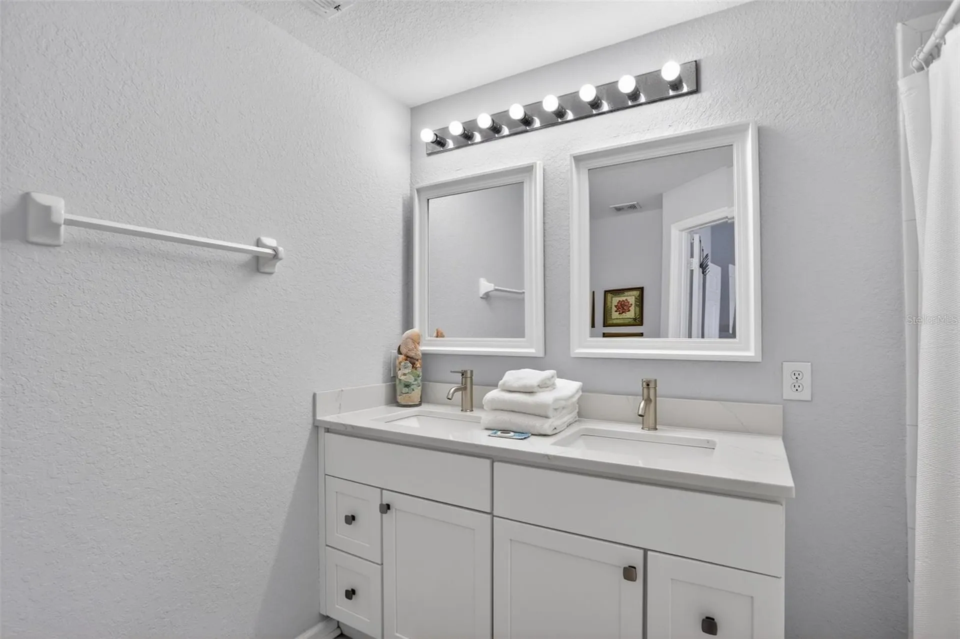 2554 Maneshaw Lane Kissimmee FL 34747