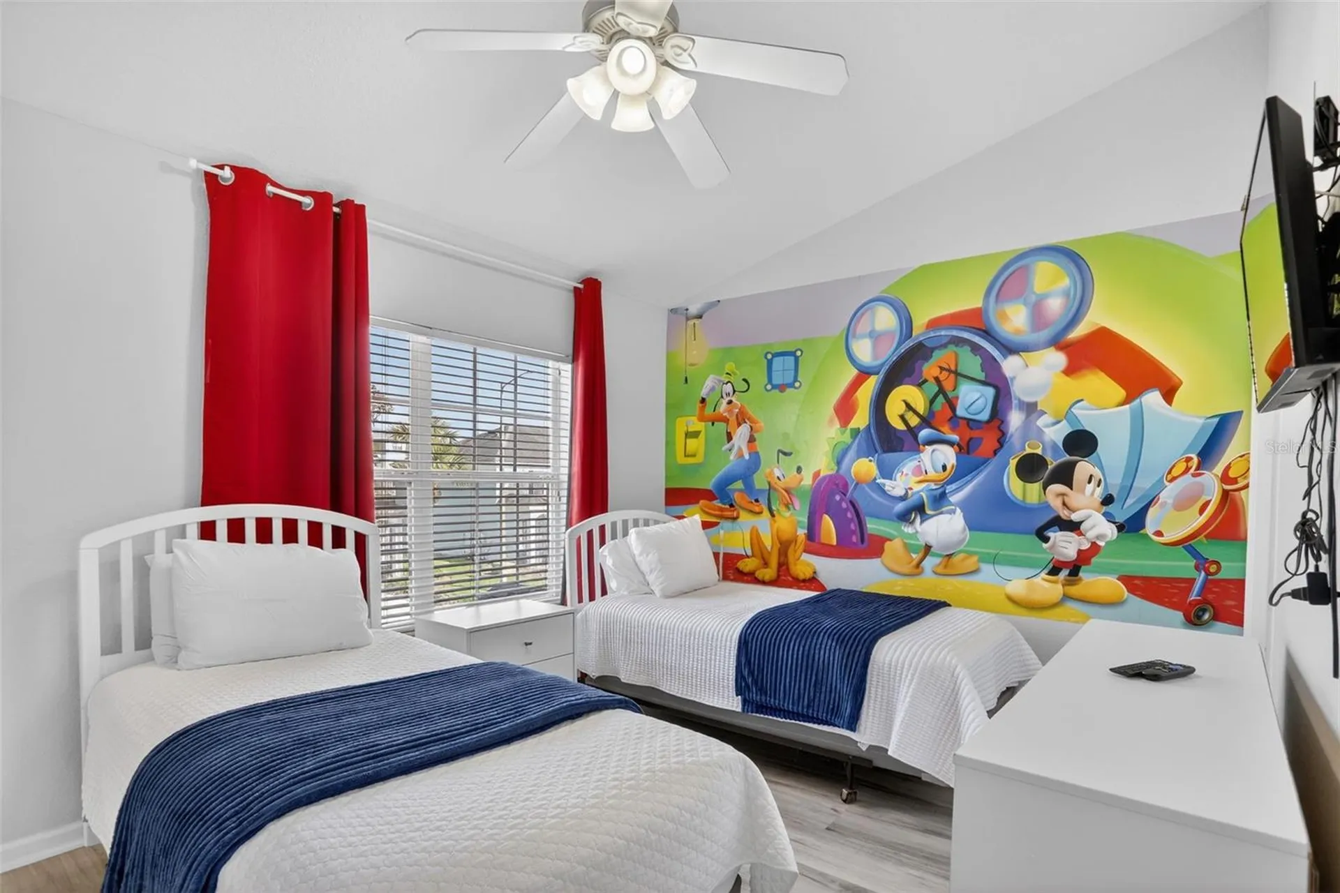 2554 Maneshaw Lane Kissimmee FL 34747
