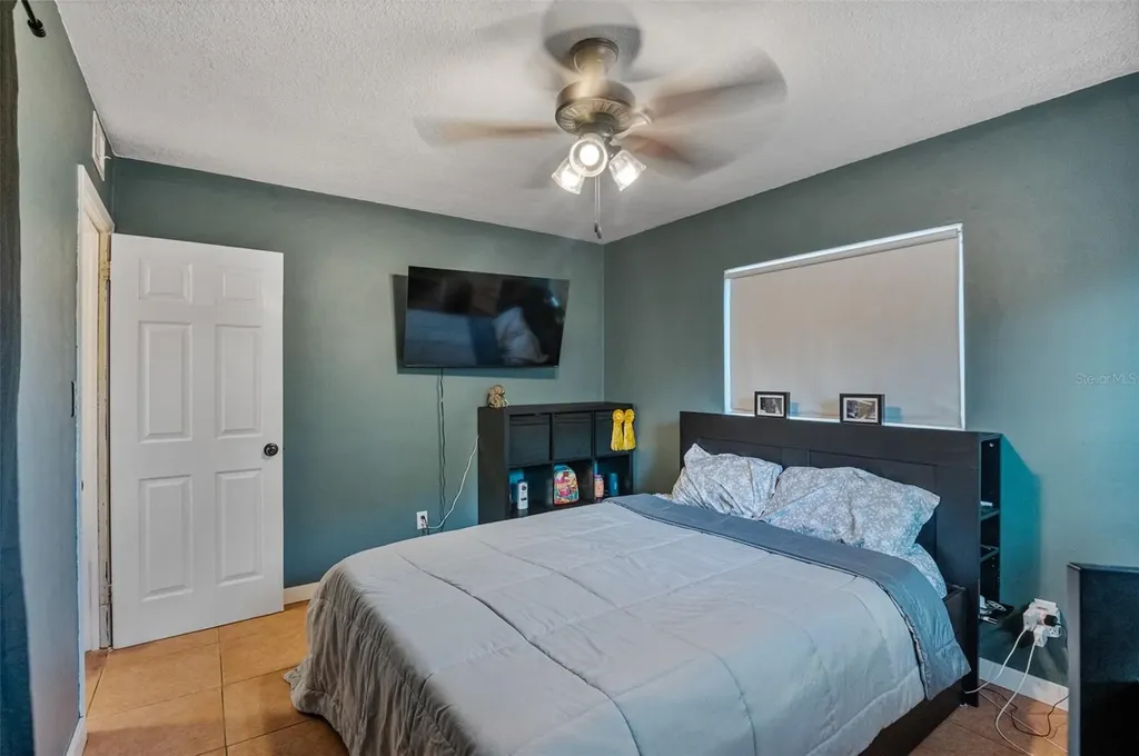 1106 Connecticut Road Tarpon Springs FL 34689
