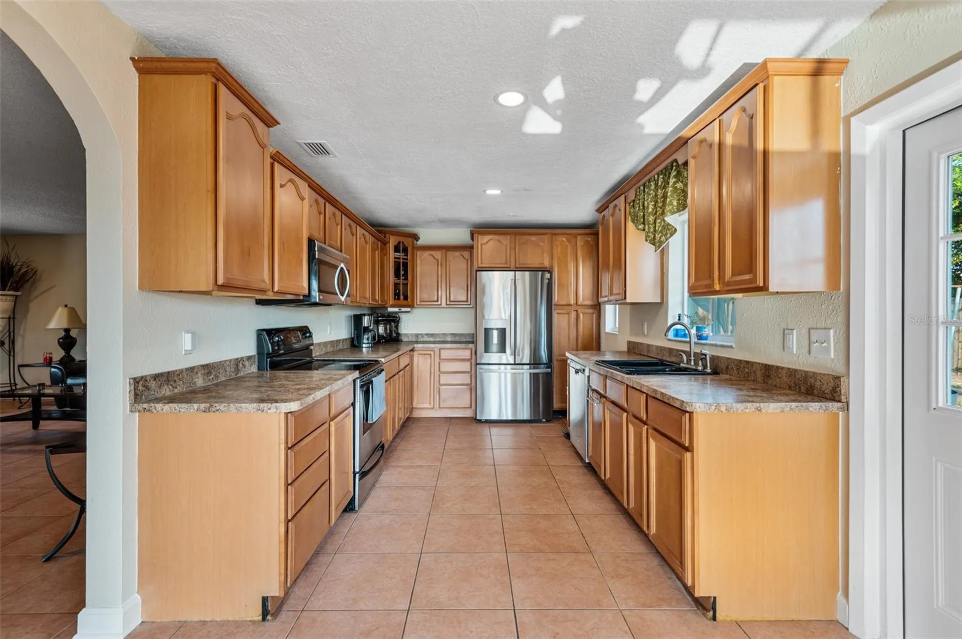 1106 Connecticut Road Tarpon Springs FL 34689