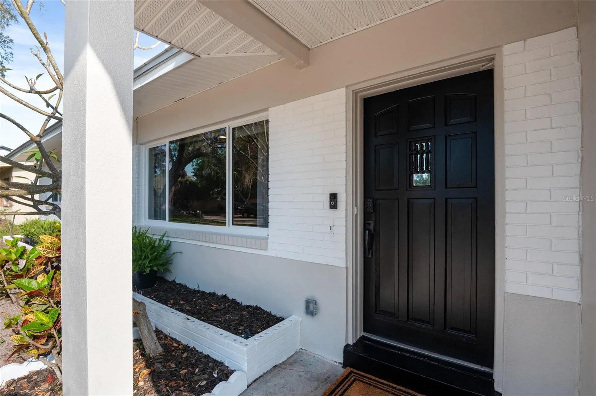 1106 Connecticut Road Tarpon Springs FL 34689