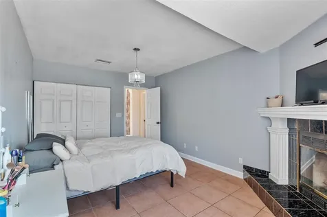 1106 Connecticut Road Tarpon Springs FL 34689