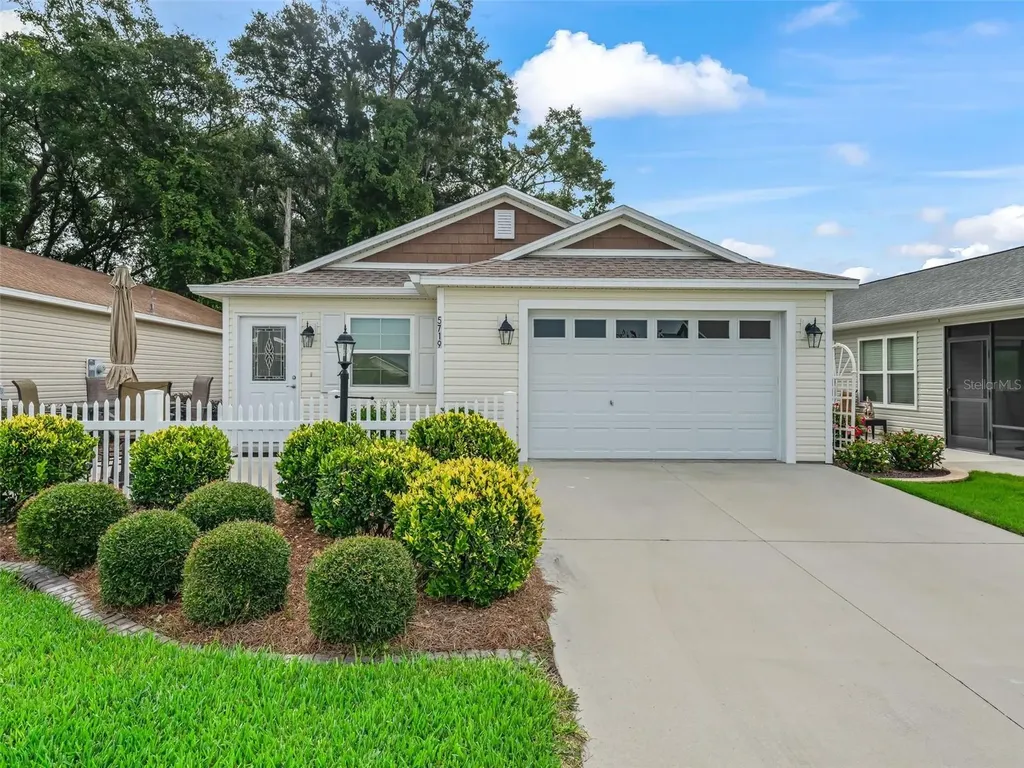 5719 Spartina Terrace The Villages FL 32163