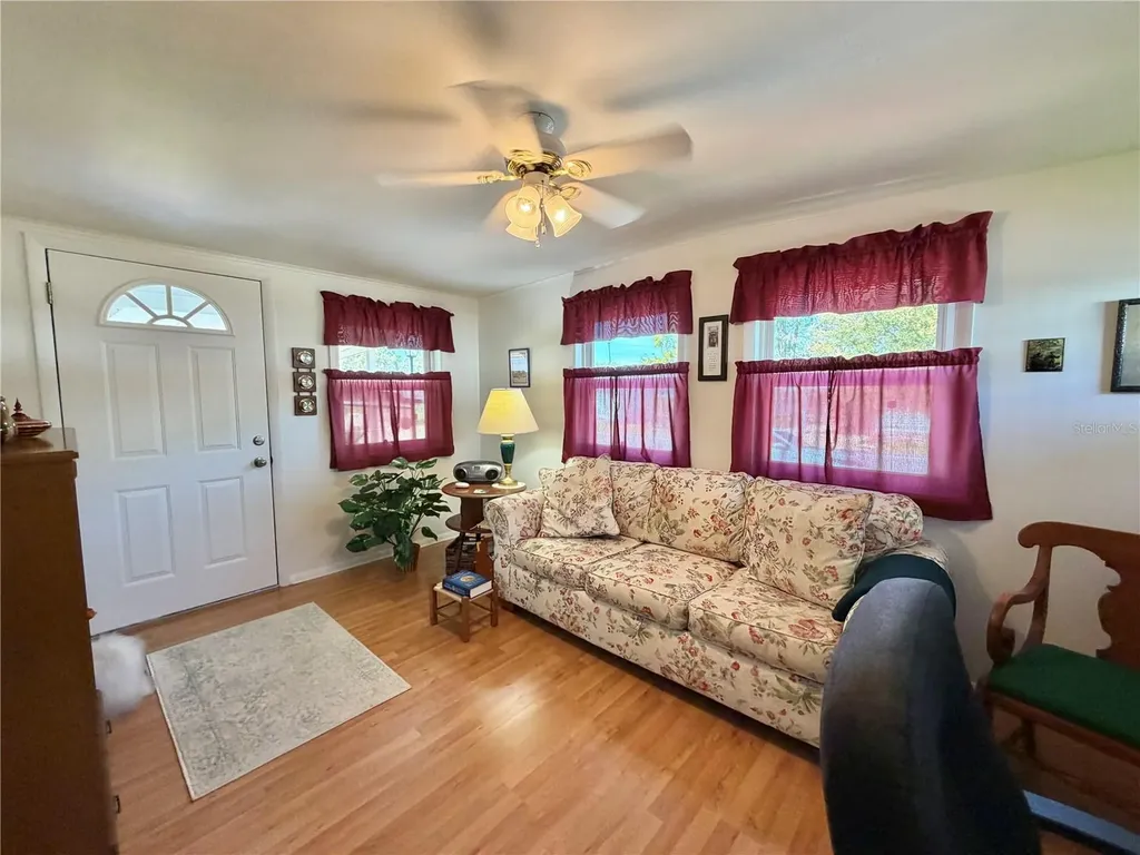 325 Palo Verde Drive Leesburg FL 34748