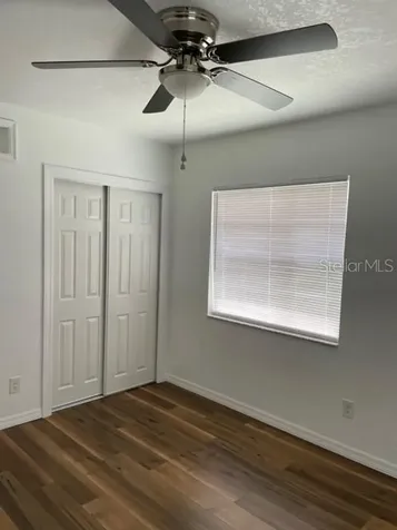 4083 30th Avenue N St Petersburg FL 33713