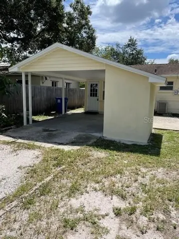 4083 30th Avenue N St Petersburg FL 33713