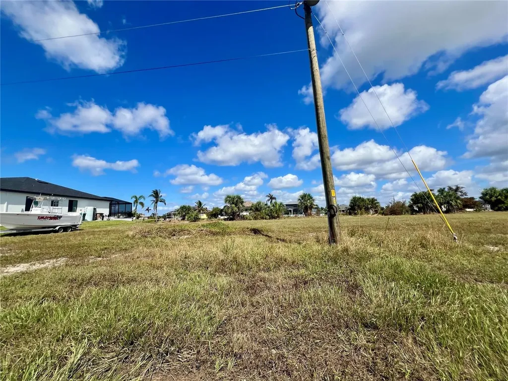 4109 NW 36th Terrace Cape Coral FL 33993