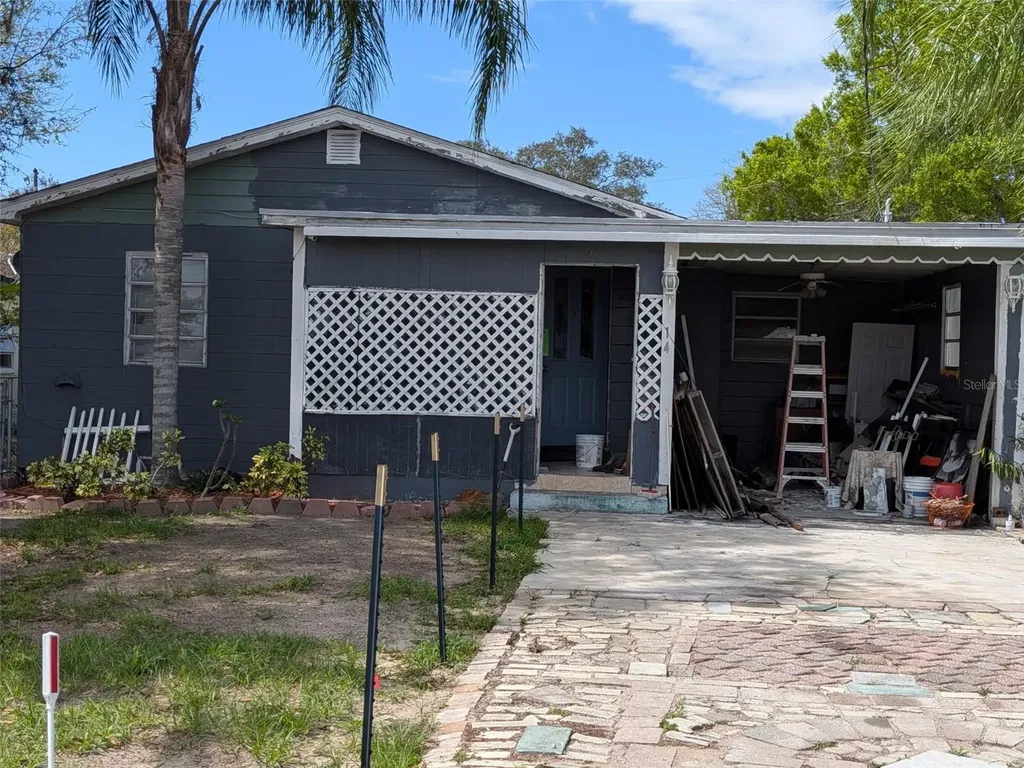 14 S Glenwood Avenue Avon Park FL 33825