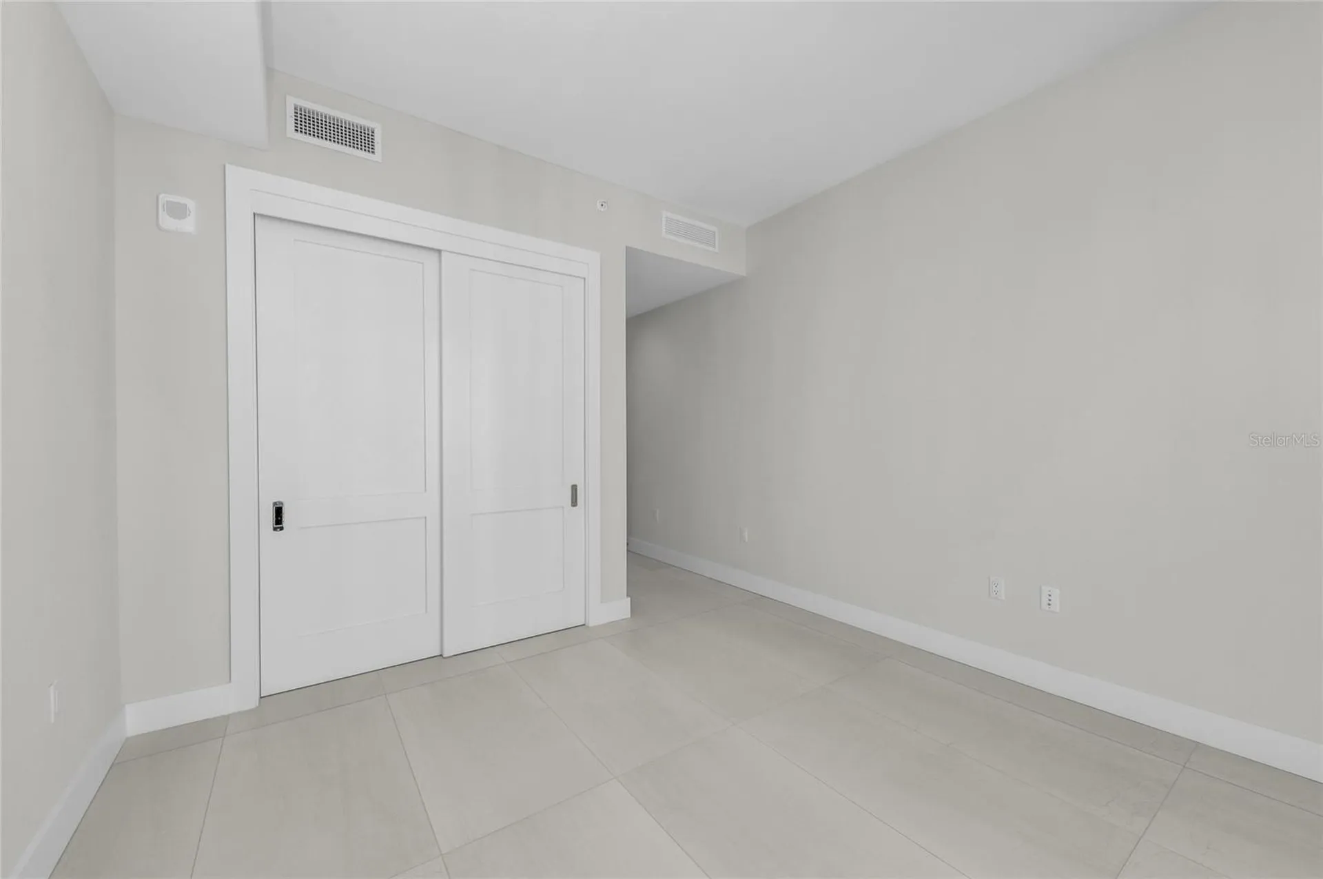 275 1st Avenue S St Petersburg FL 33701