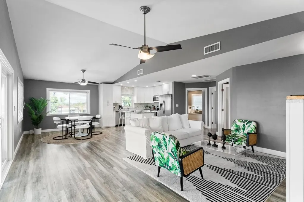 3401 Manatee Drive SE St Petersburg FL 33705