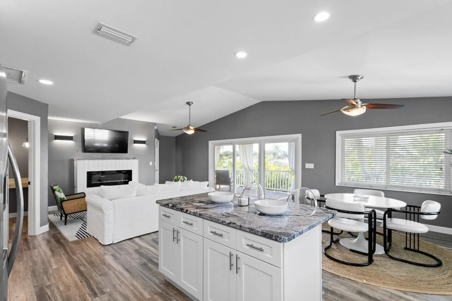 3401 Manatee Drive SE St Petersburg FL 33705