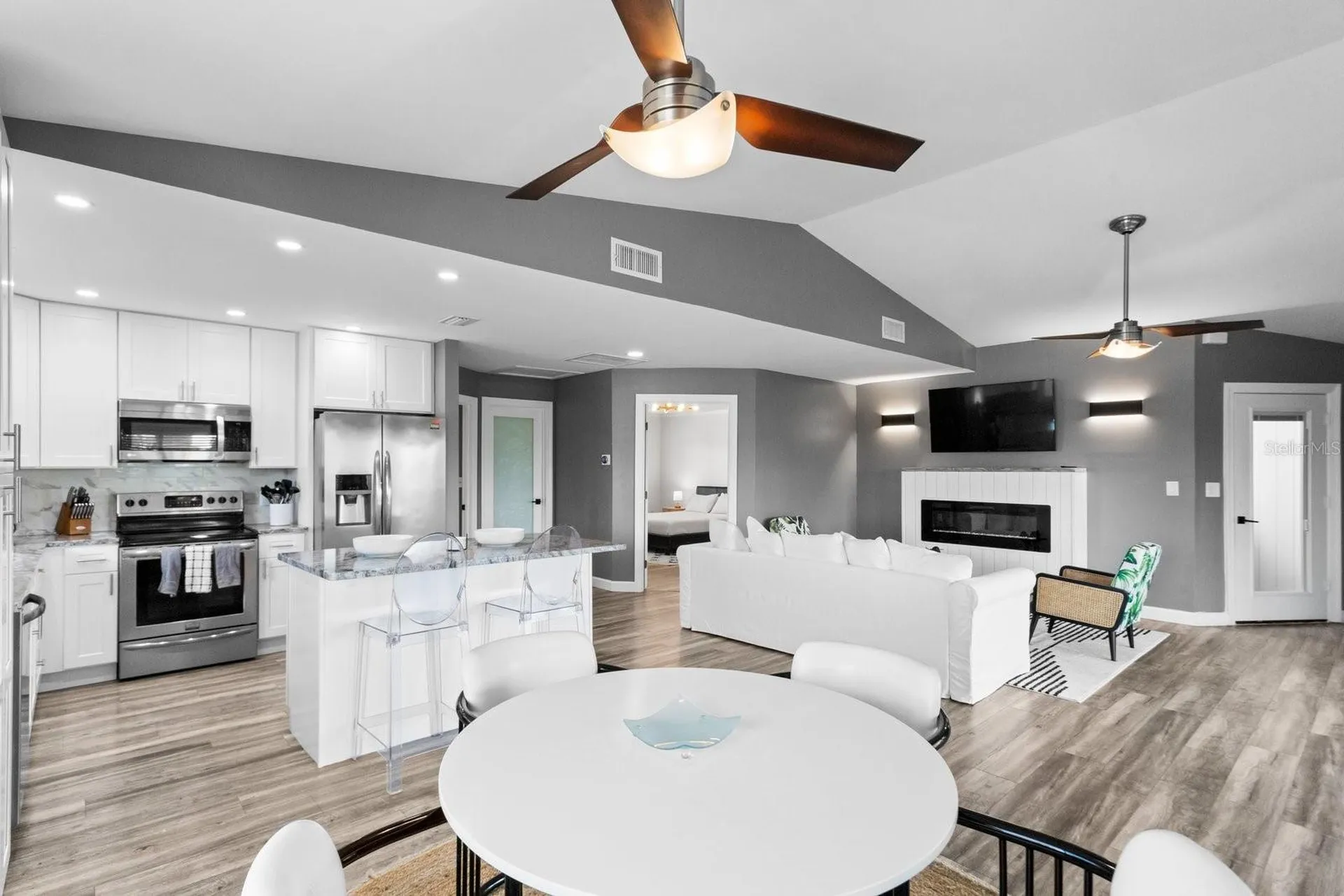 3401 Manatee Drive SE St Petersburg FL 33705