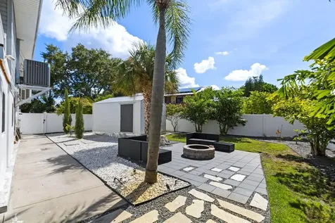 3401 Manatee Drive SE St Petersburg FL 33705