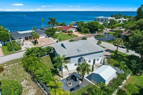 3401 Manatee Drive SE St Petersburg FL 33705