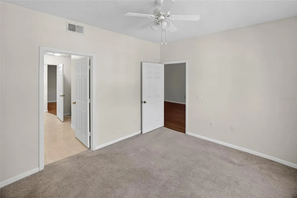 13015 Plantation Park Circle Orlando FL 32821